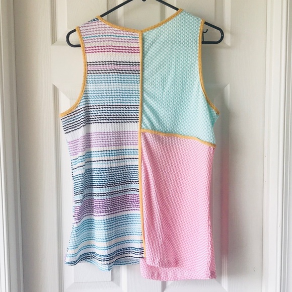 Color Block Waffle Textured Tank - Picture 4 of 5